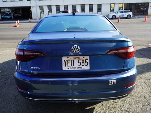 Used 2021 Volkswagen Jetta SE FWD image 23