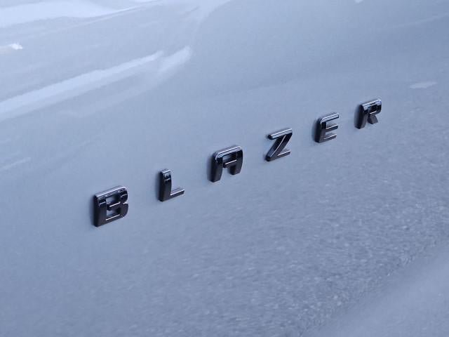 New 2026 Chevrolet Blazer LT w/ Convenience Package FWD image 31