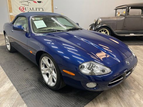 Used 2003 Jaguar XK8 Convertible image 20