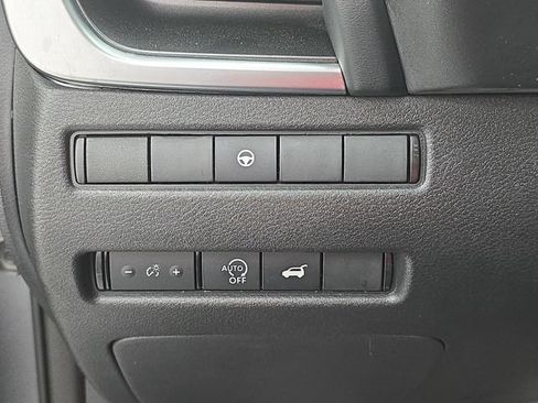 Certified 2023 Nissan Rogue SV w/ SV Premium B Package FWD image 25