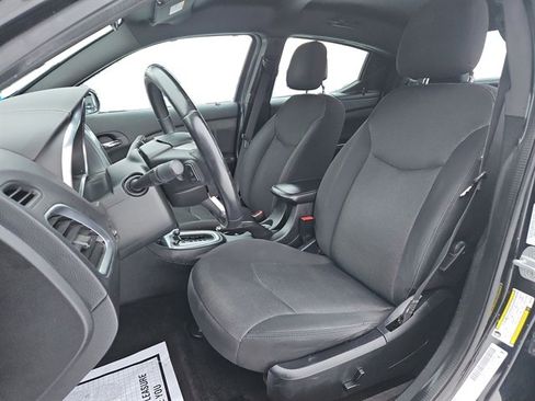 Used 2013 Dodge Avenger SXT w/ Rallye Appearance Group image 34