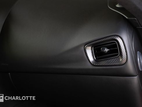 Used 2021 Aston Martin DBS Superleggera RWD image 37