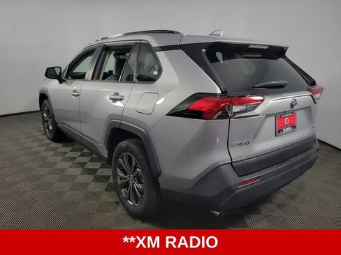 Used 2022 Toyota RAV4 XLE Premium AWD/4WD image 6