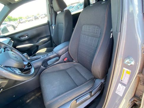 Used 2024 Honda HR-V Sport image 11