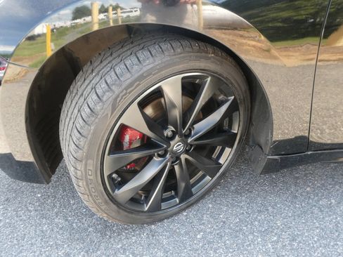 Used 2016 Nissan Maxima SR FWD image 33