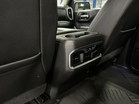 Used 2021 Chevrolet Silverado 1500 LTZ AWD/4WD image 31