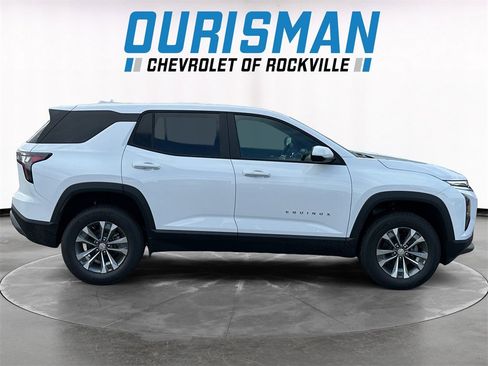 New 2026 Chevrolet Equinox LT image 7