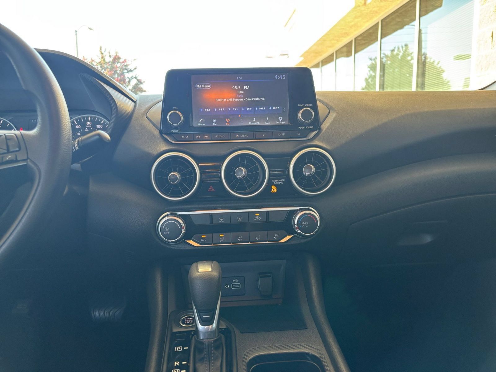 Used 2025 Nissan Sentra S FWD image 19