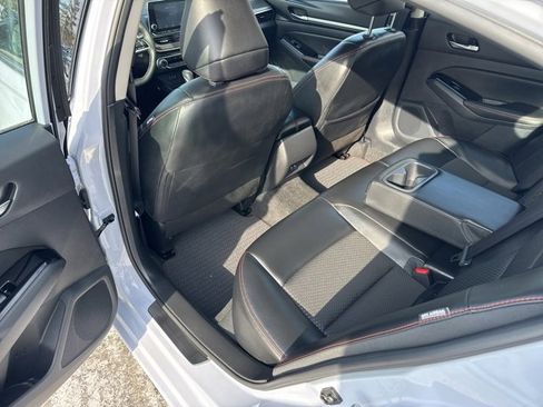 Used 2025 Nissan Altima 2.5 SR image 44