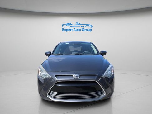 Used 2018 Toyota Yaris iA image 8