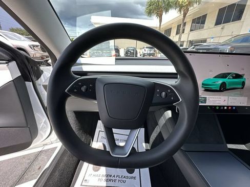 Used 2025 Tesla Model 3 Long Range RWD image 22