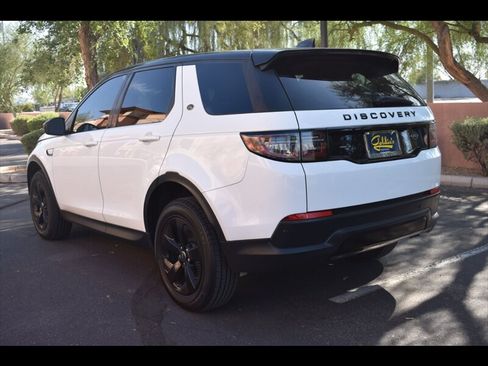 Used 2020 Land Rover Discovery Sport SE AWD/4WD image 6