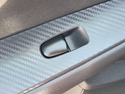 Used 2025 Nissan Sentra SV w/ All-Weather Package FWD image 28