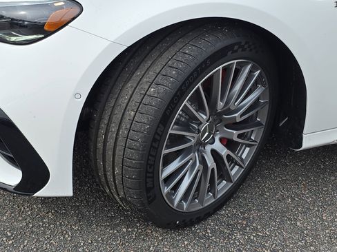 New 2026 Mercedes-Benz E 53 AMG e 4MATIC Sedan image 33