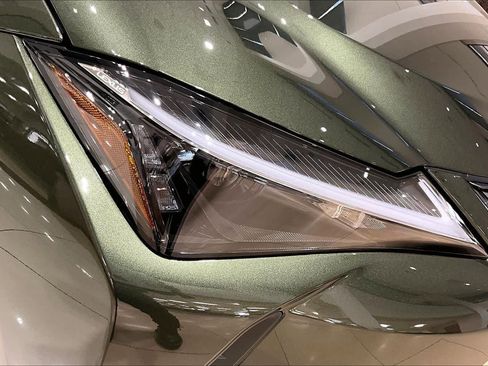 New 2026 Lexus UX 300h FWD image 21