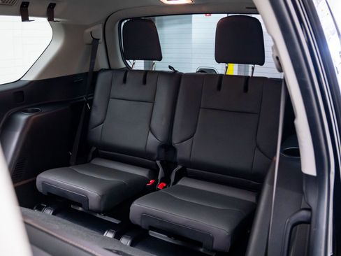 Used 2019 Lexus GX 460 Premium AWD/4WD image 31