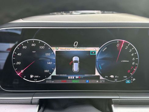 Used 2024 Mercedes-Benz GLE 450e 4MATIC image 27