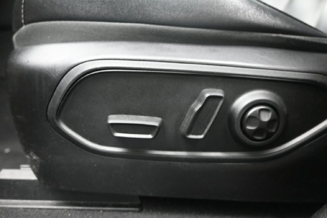 Used 2024 Jeep Grand Cherokee Limited 4xe AWD/4WD image 13