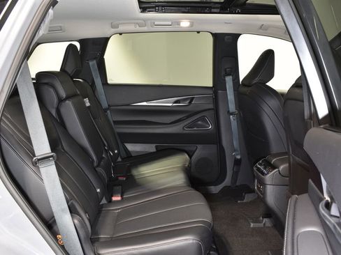 Certified 2025 INFINITI QX60 Sensory w/ Vision Package image 32