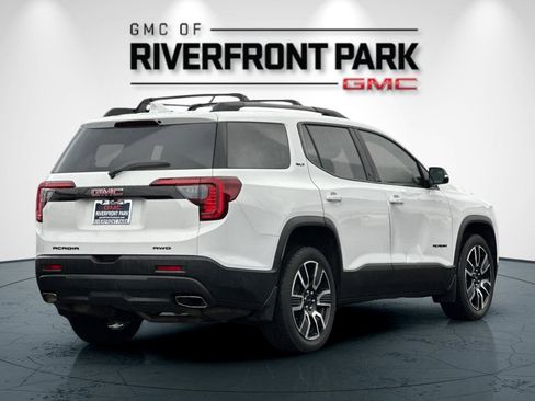 Used 2021 GMC Acadia SLT w/ Elevation Edition image 3