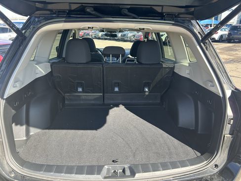 Certified 2023 Subaru Forester Premium image 28