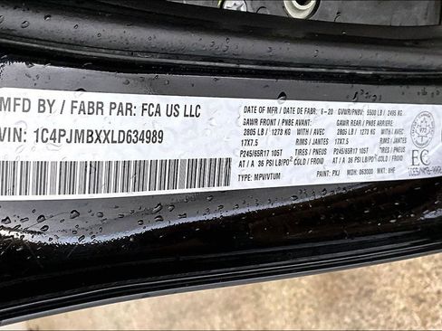 Used 2020 Jeep Cherokee Trailhawk w/ Comfort & Convenience Group image 19