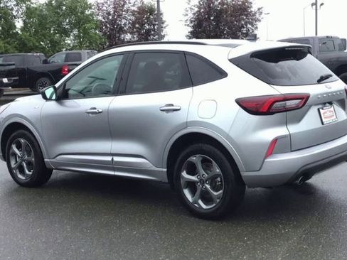 Used 2024 Ford Escape ST-Line image 6