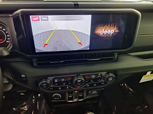 New 2026 Jeep Wrangler Sahara image 21