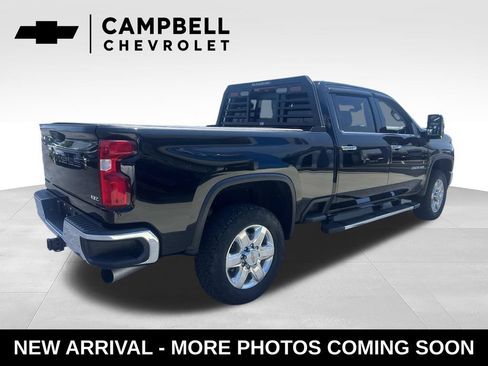 Used 2021 Chevrolet Silverado 2500 LTZ w/ LTZ Premium Package AWD/4WD image 5