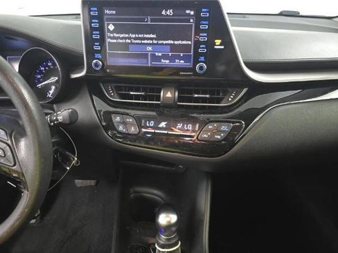 Used 2021 Toyota C-HR LE FWD image 8