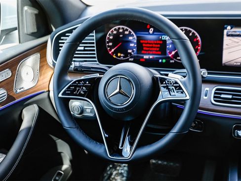 New 2026 Mercedes-Benz GLE 450 4MATIC Coupe image 13