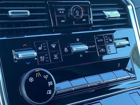 New 2026 Nissan Armada Platinum image 27