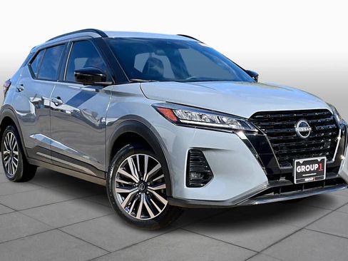 Certified 2024 Nissan Kicks SR w/ SR Premium Package image 2