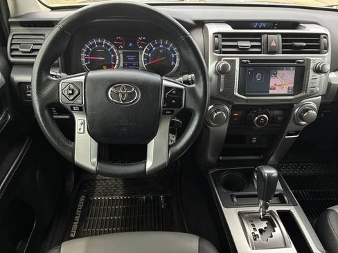 Used 2016 Toyota 4Runner SR5 Premium AWD/4WD image 14