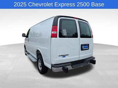 Certified 2025 Chevrolet Express 2500 w/ Driver Convenience Package RWD image 7