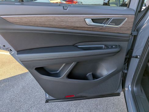 New 2026 Volkswagen Atlas SEL Premium R-Line image 26