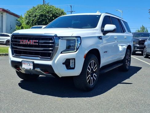 Used 2023 GMC Yukon AT4 AWD/4WD image 3
