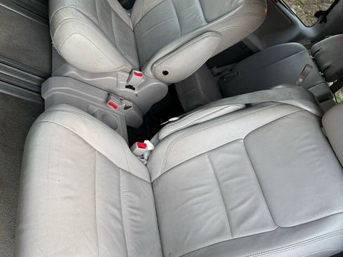 Used 2015 Toyota Sienna XLE image 14