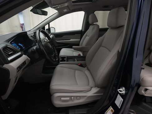 Used 2023 Honda Odyssey EX-L image 7