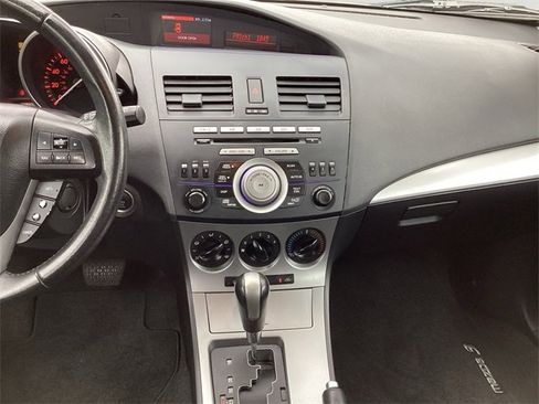 Used 2011 MAZDA MAZDA3 s Sport w/ Tech Pkg image 11
