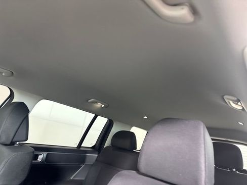 Used 2025 Hyundai Santa Fe SE image 12