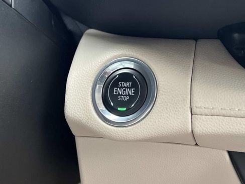Used 2023 Buick Envision Preferred FWD image 30