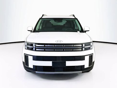 Used 2025 Hyundai Santa Fe SEL image 6