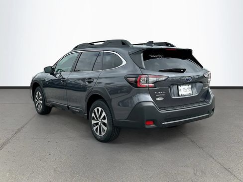 Certified 2025 Subaru Outback Premium w/ Popular Package #1A AWD/4WD image 5