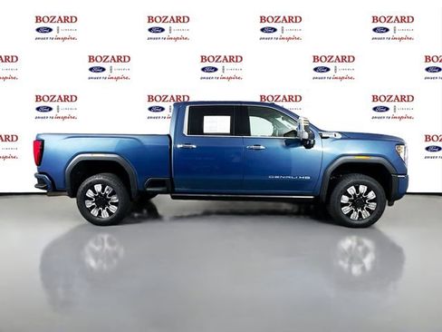 Used 2024 GMC Sierra 2500 Denali w/ Denali Reserve Package image 9