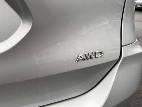 Used 2020 Nissan Rogue S AWD/4WD image 35