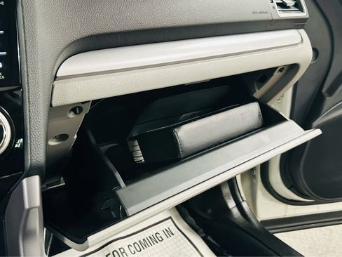 Used 2018 Subaru Forester 2.5i Premium w/ All-Weather Package image 20