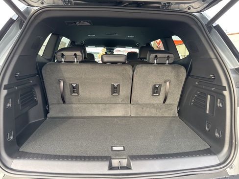 New 2026 GMC Acadia Elevation w/ Black Edition FWD image 33