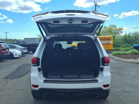 Certified 2019 Jeep Grand Cherokee Trailhawk AWD/4WD image 7