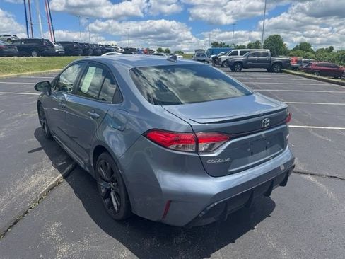 Used 2024 Toyota Corolla SE w/ SE Premium Package FWD image 5